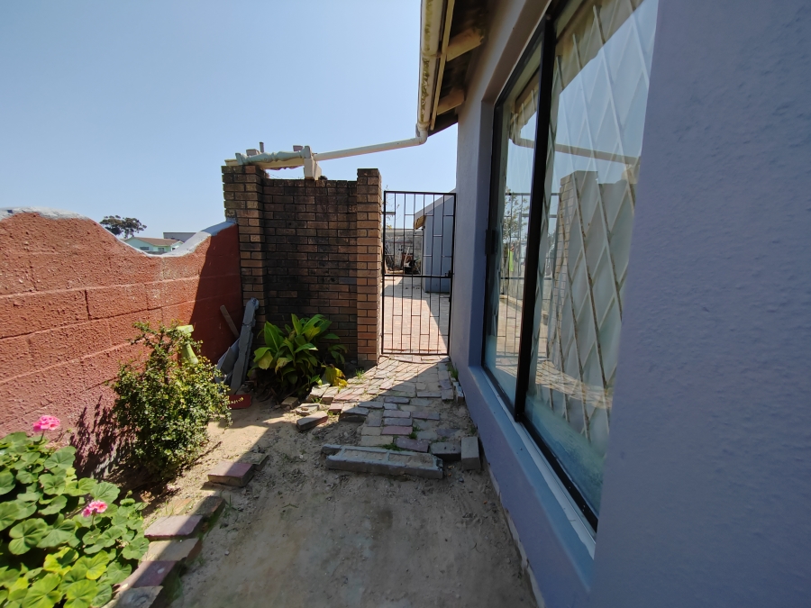 4 Bedroom Property for Sale in Beverly Park Western Cape